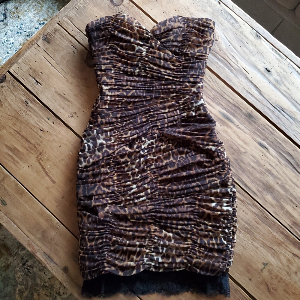 BCBG MAXAZRIA Leopard Print Cocktail Dress Women's Size 4